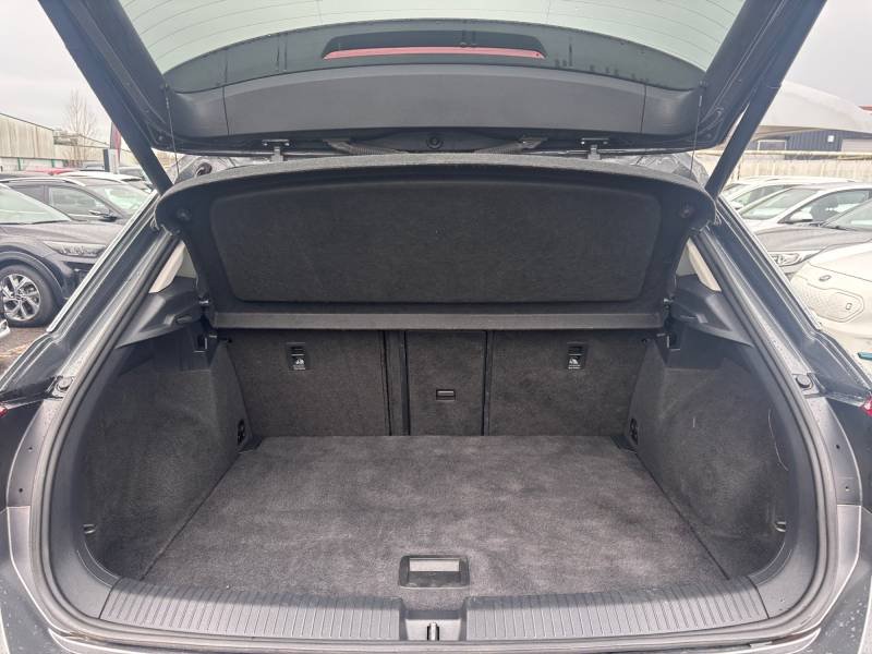 Volkswagen T-Roc - Photo 16