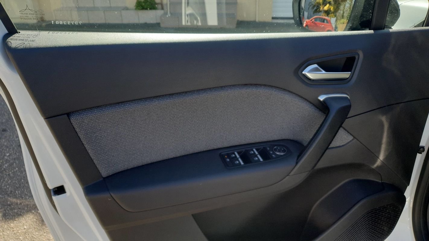 Renault Captur - Photo 7