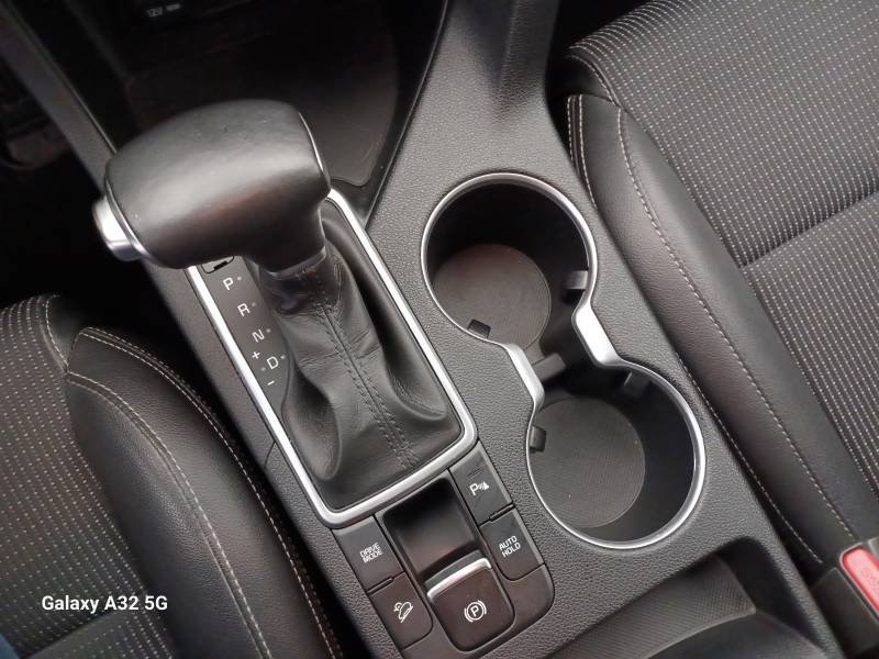 Kia Sportage - Photo 20