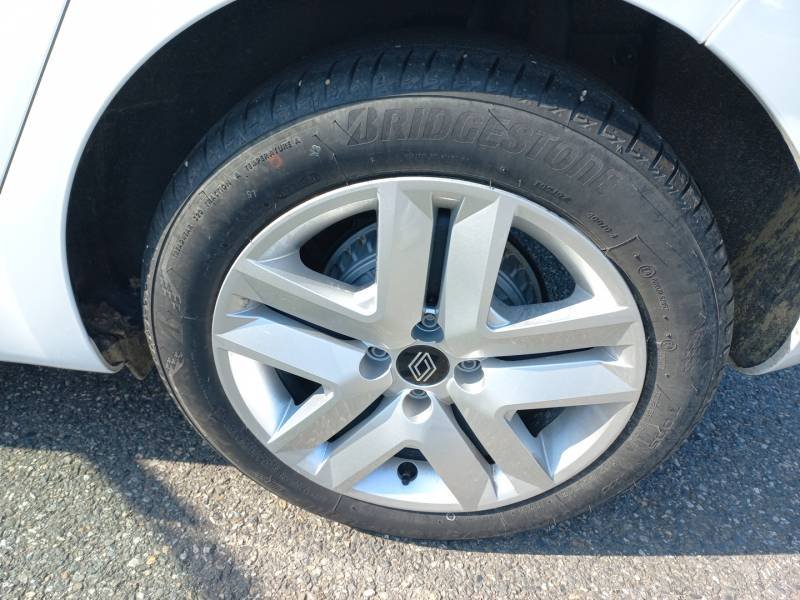Renault Clio - Photo 15
