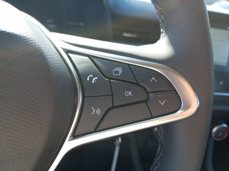 Renault Clio - Photo 24