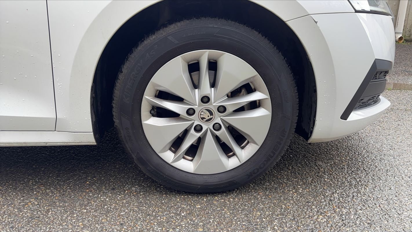 Skoda Octavia - Photo 17