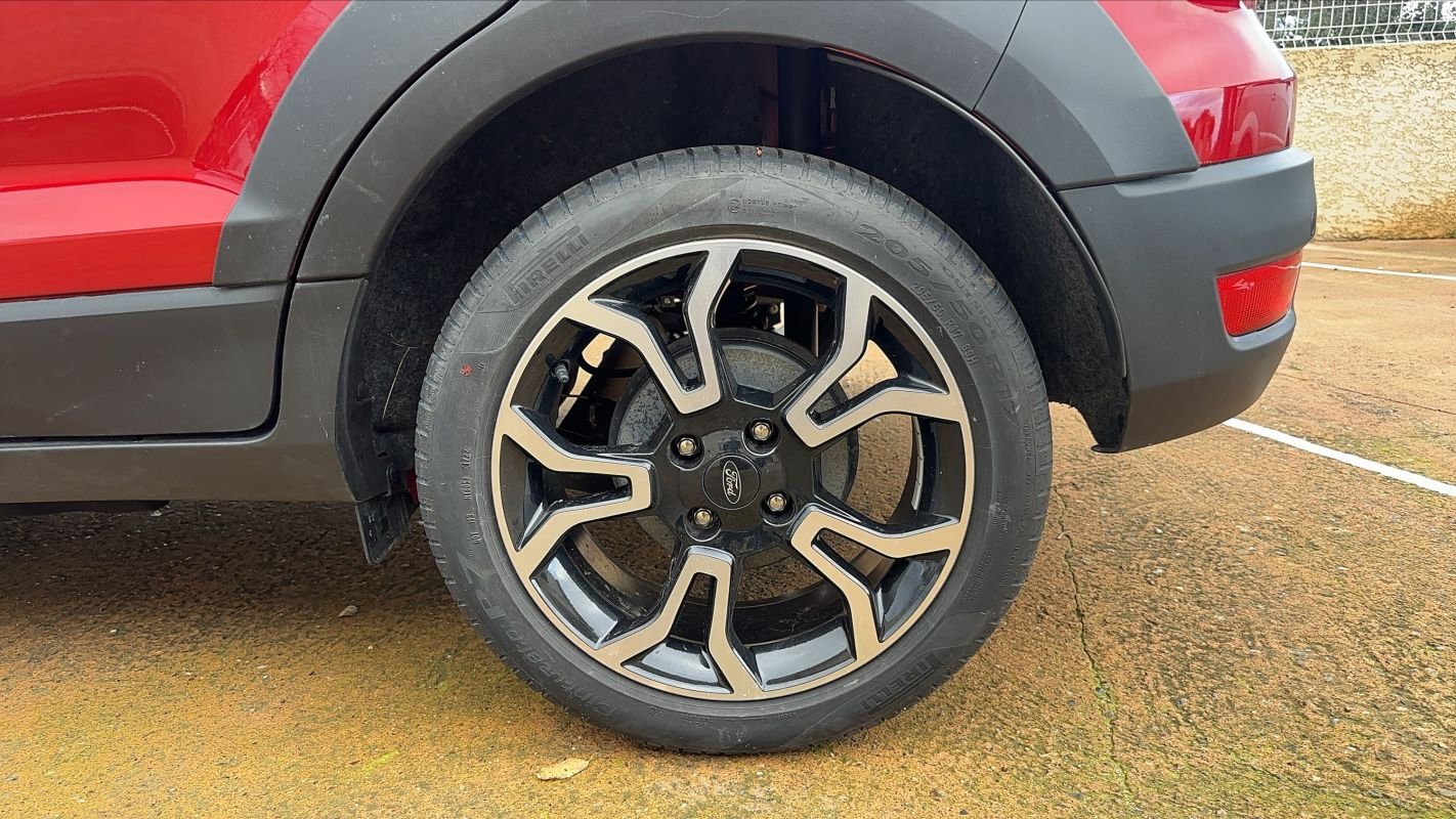 Ford EcoSport - Photo 19