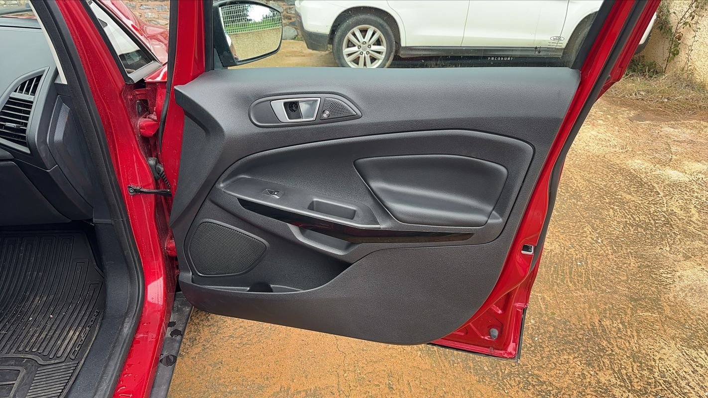 Ford EcoSport - Photo 22