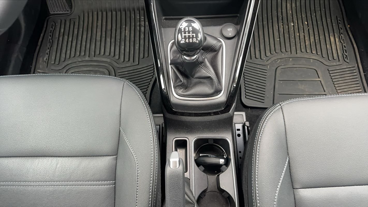 Ford EcoSport - Photo 28