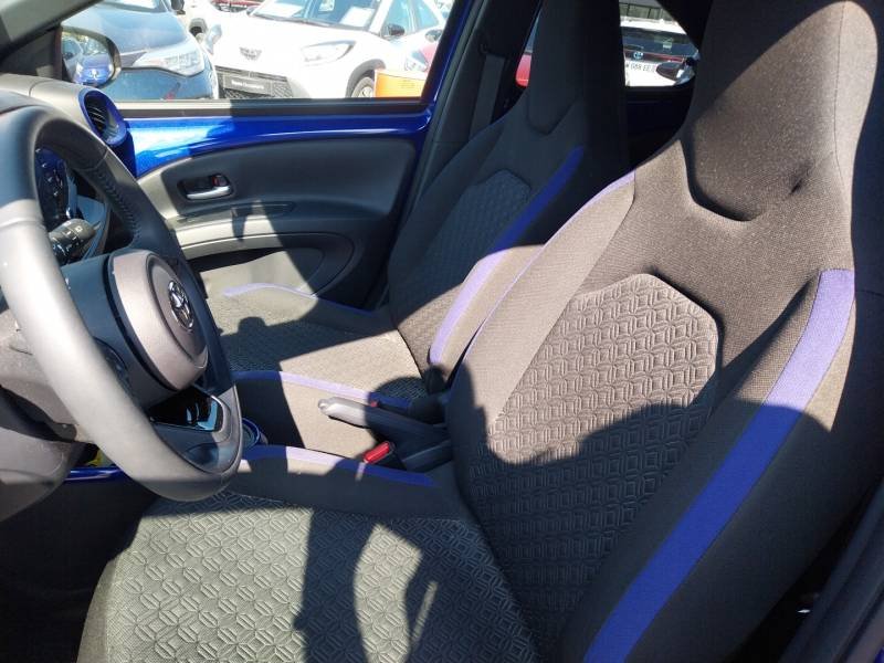 Toyota aygo x - Photo 9