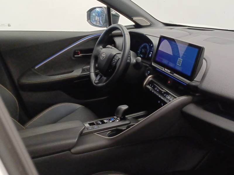 Toyota C-HR - Photo 12