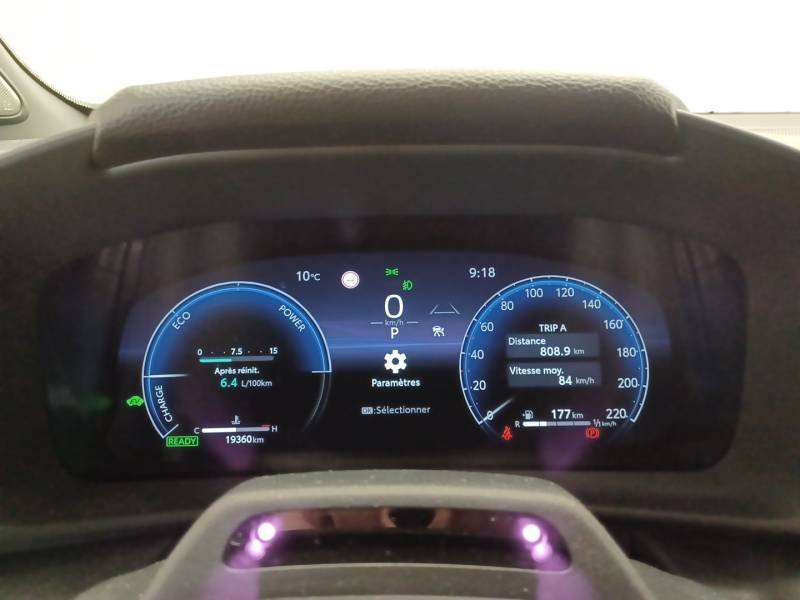 Toyota C-HR - Photo 21