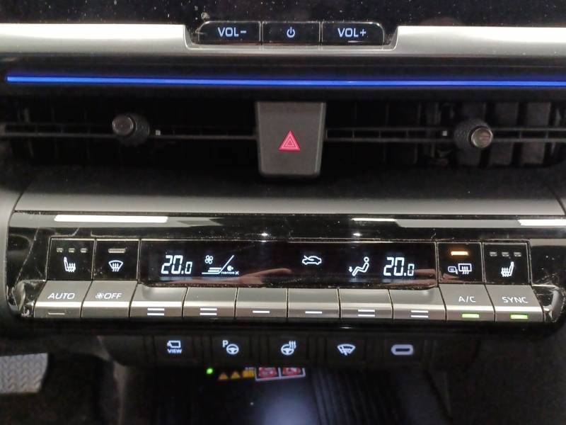 Toyota C-HR - Photo 25