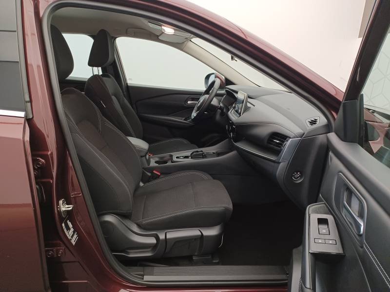 Nissan Qashqai - Photo 12