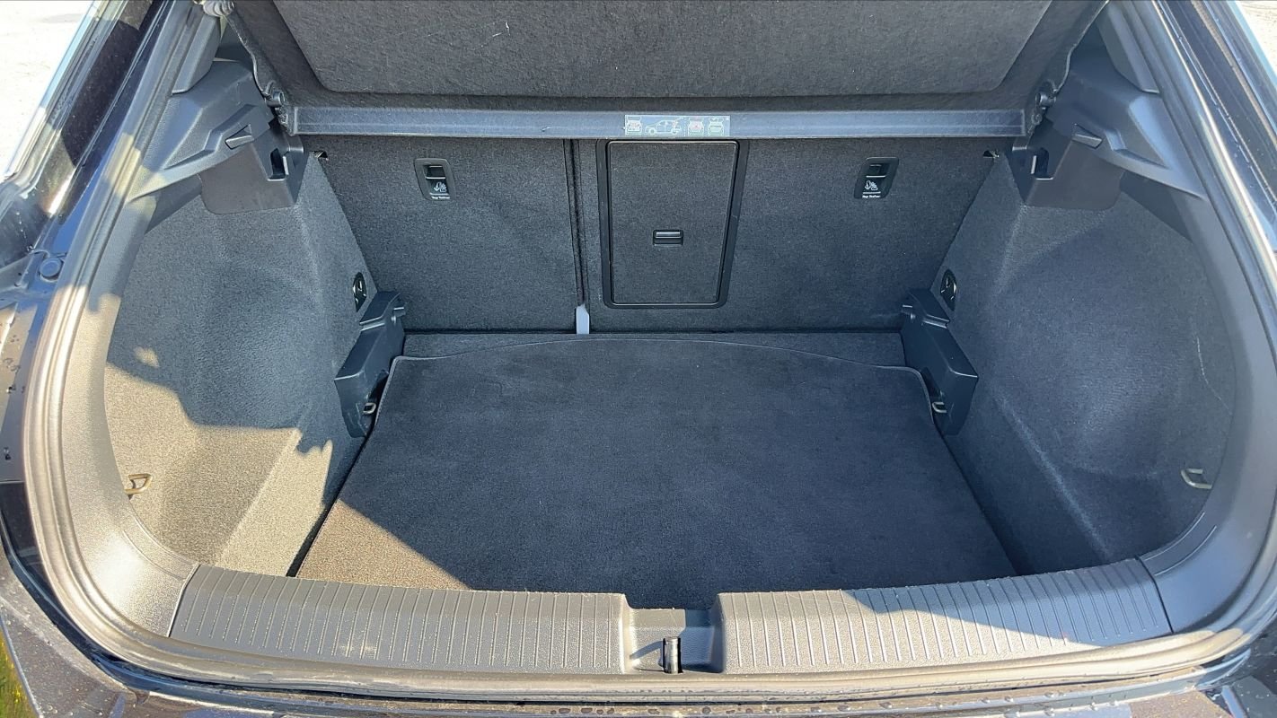 Volkswagen T-Roc - Photo 14
