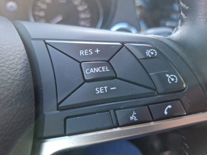 Nissan Qashqai - Photo 25