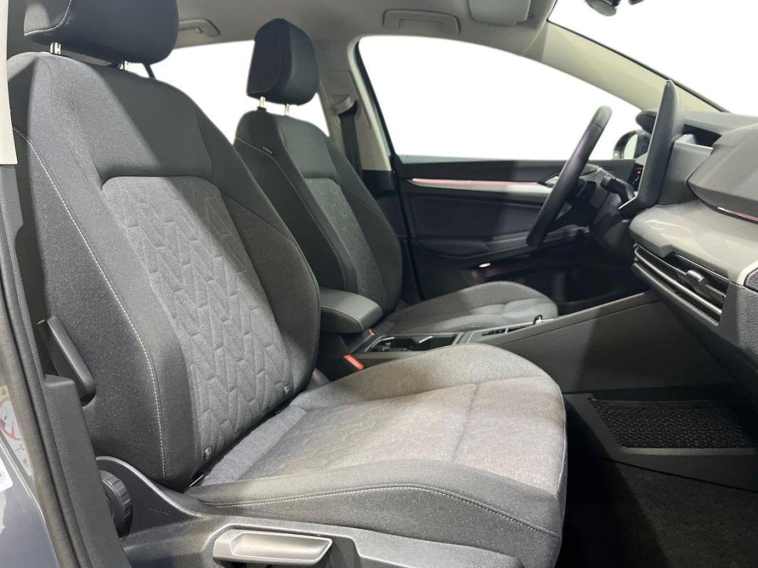 Volkswagen Golf - Photo 13