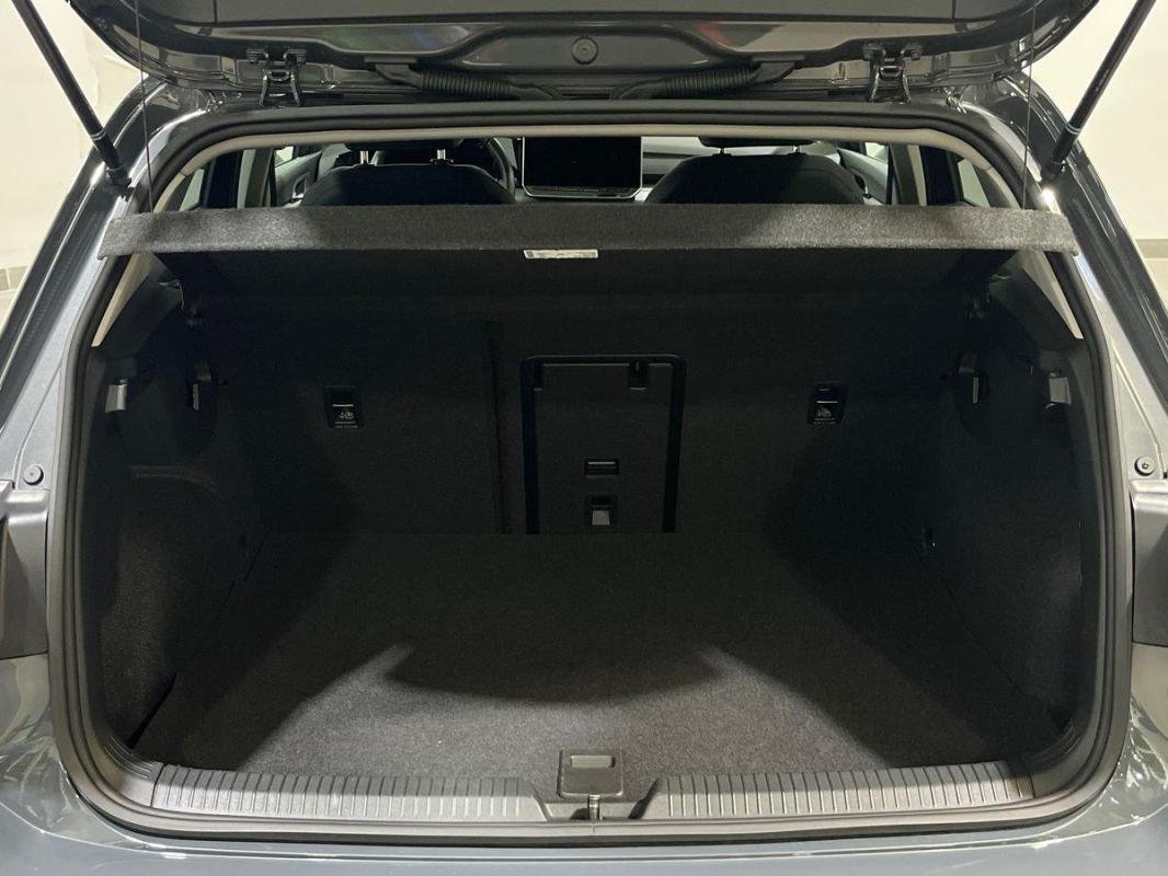 Volkswagen Golf - Photo 31