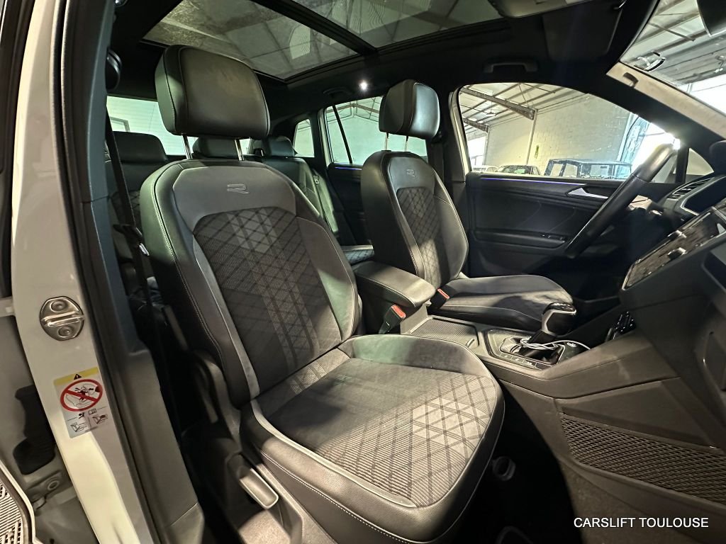 Volkswagen Tiguan - Photo 13