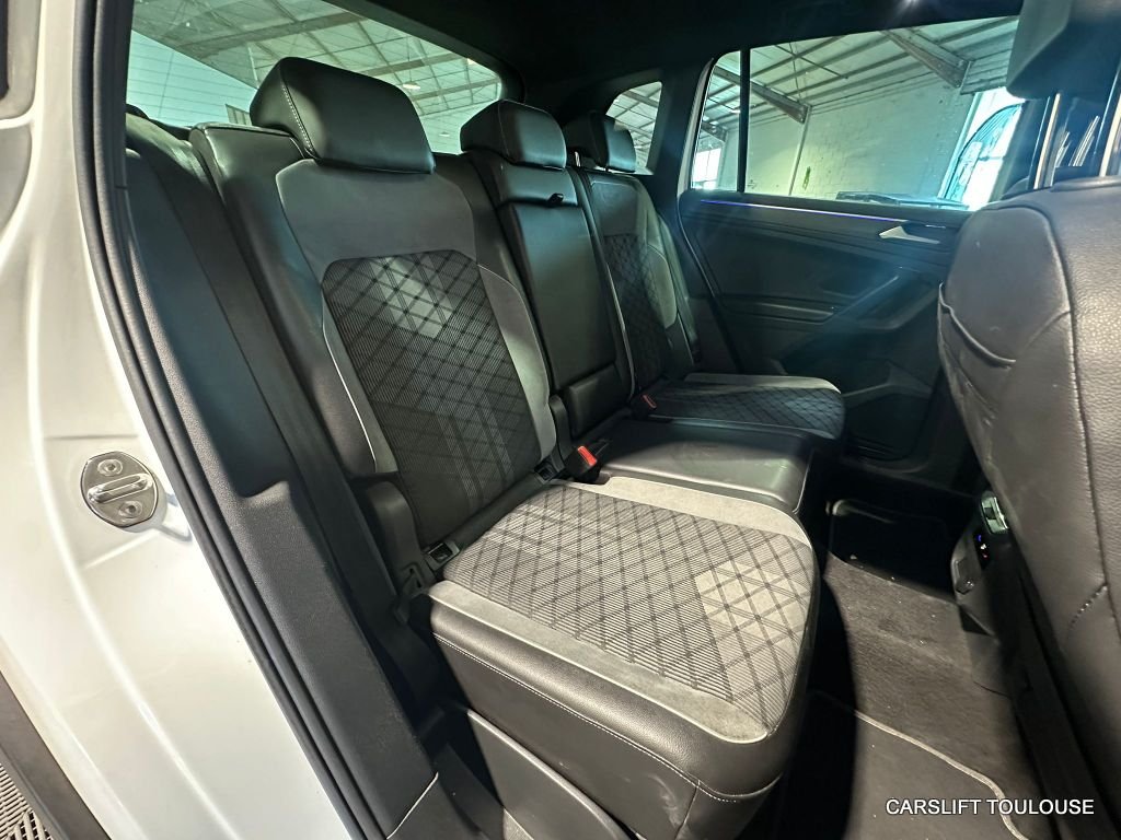 Volkswagen Tiguan - Photo 15