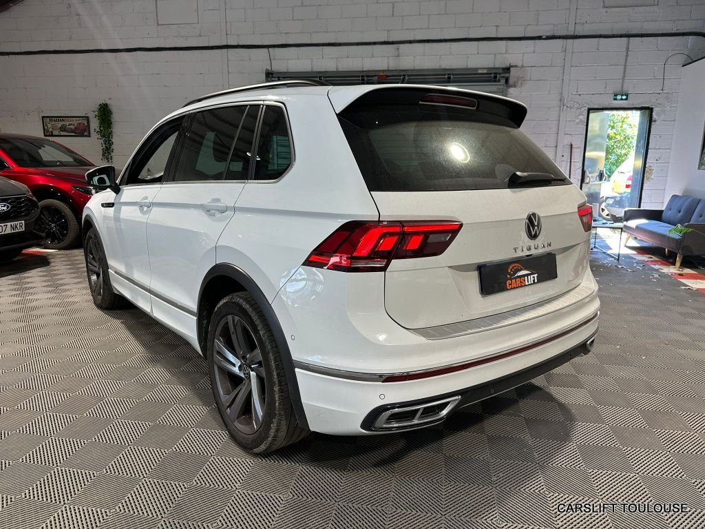 Volkswagen Tiguan - Photo 8