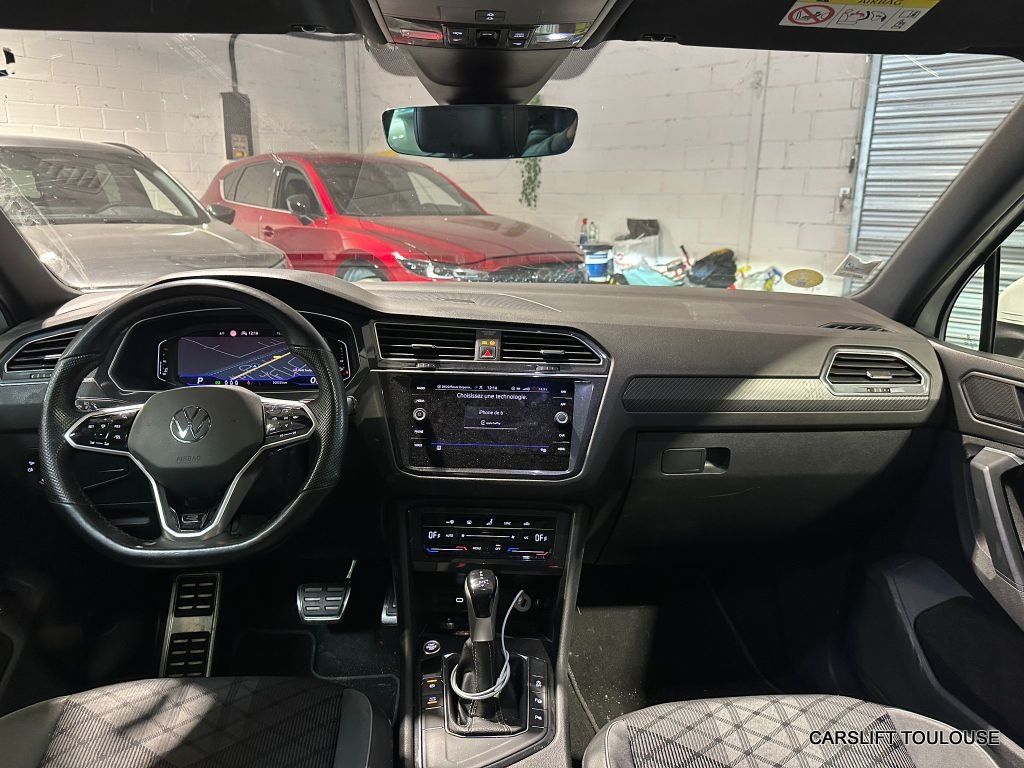Volkswagen Tiguan - Photo 10