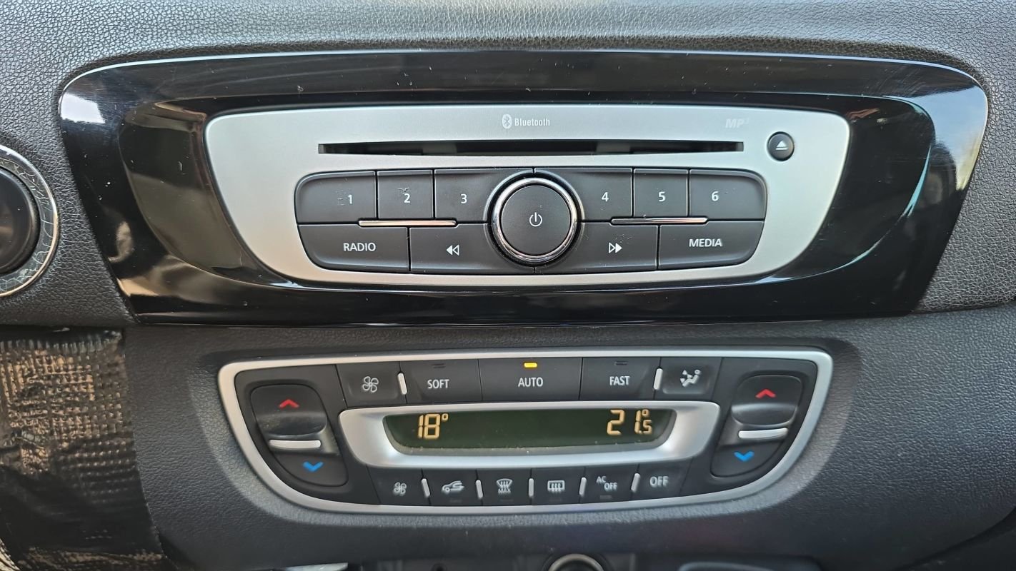 Renault Scénic - Photo 13