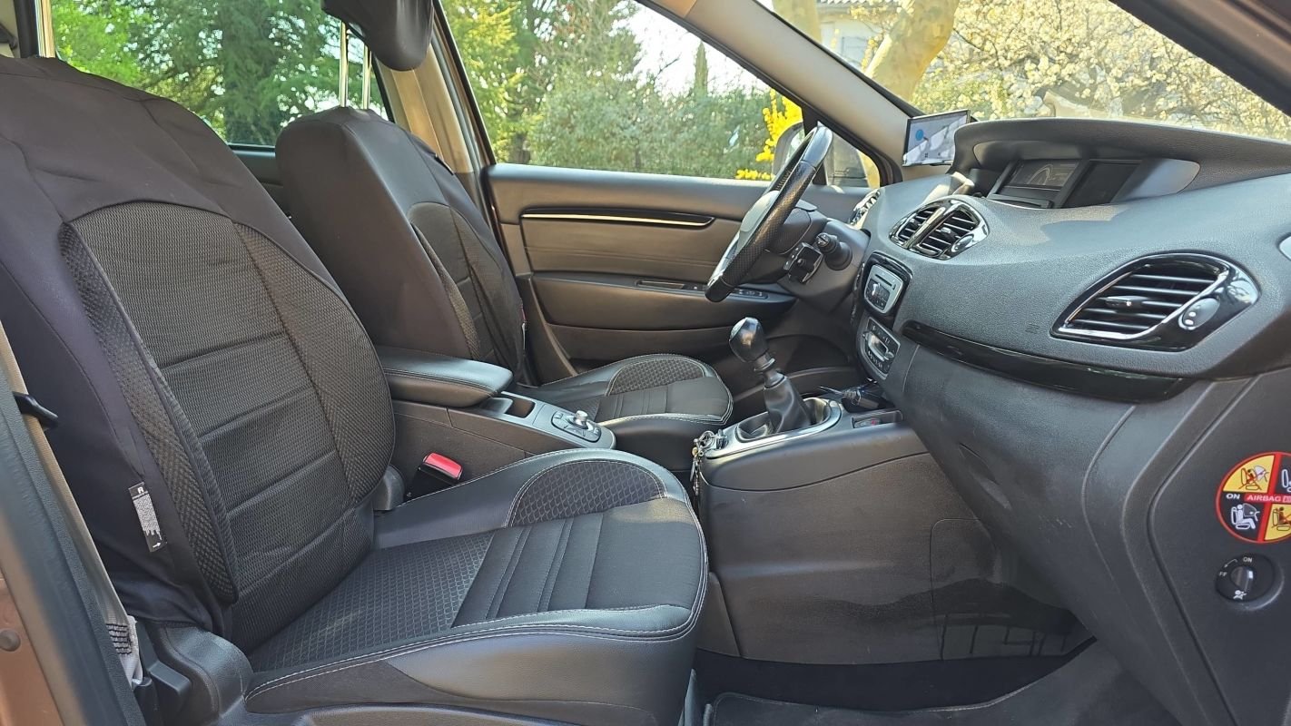 Renault Scénic - Photo 26
