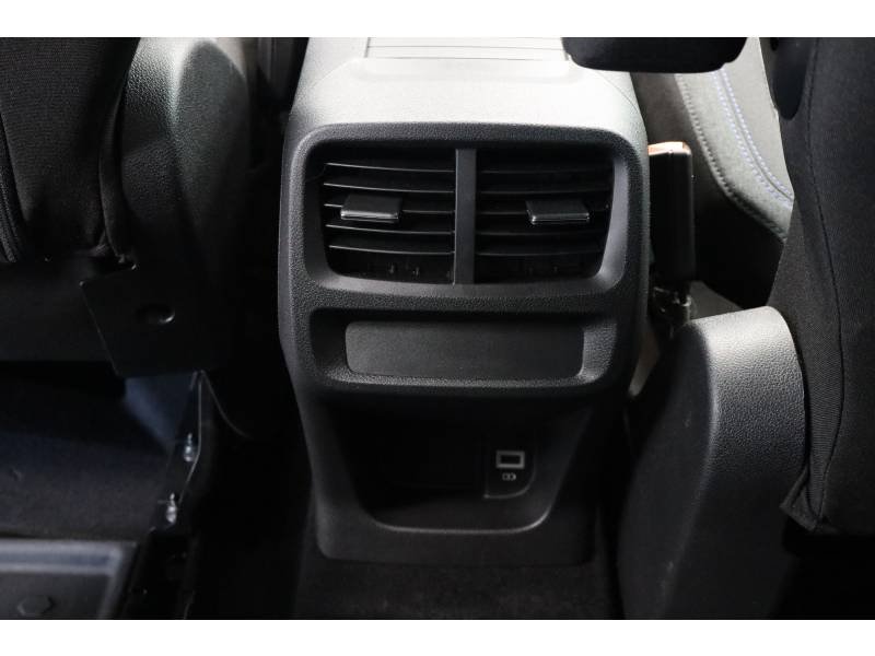 Peugeot Rifter - Photo 28