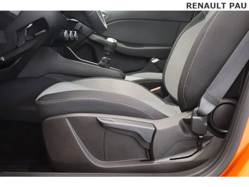 Renault Clio - Photo 17