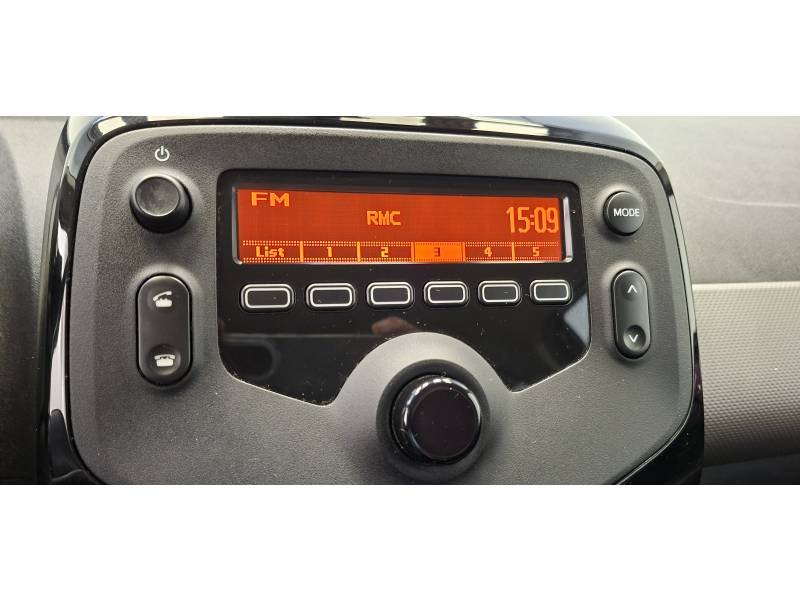 Peugeot 108 - Photo 31