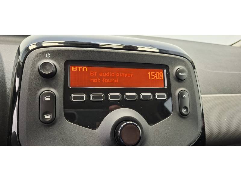 Peugeot 108 - Photo 32