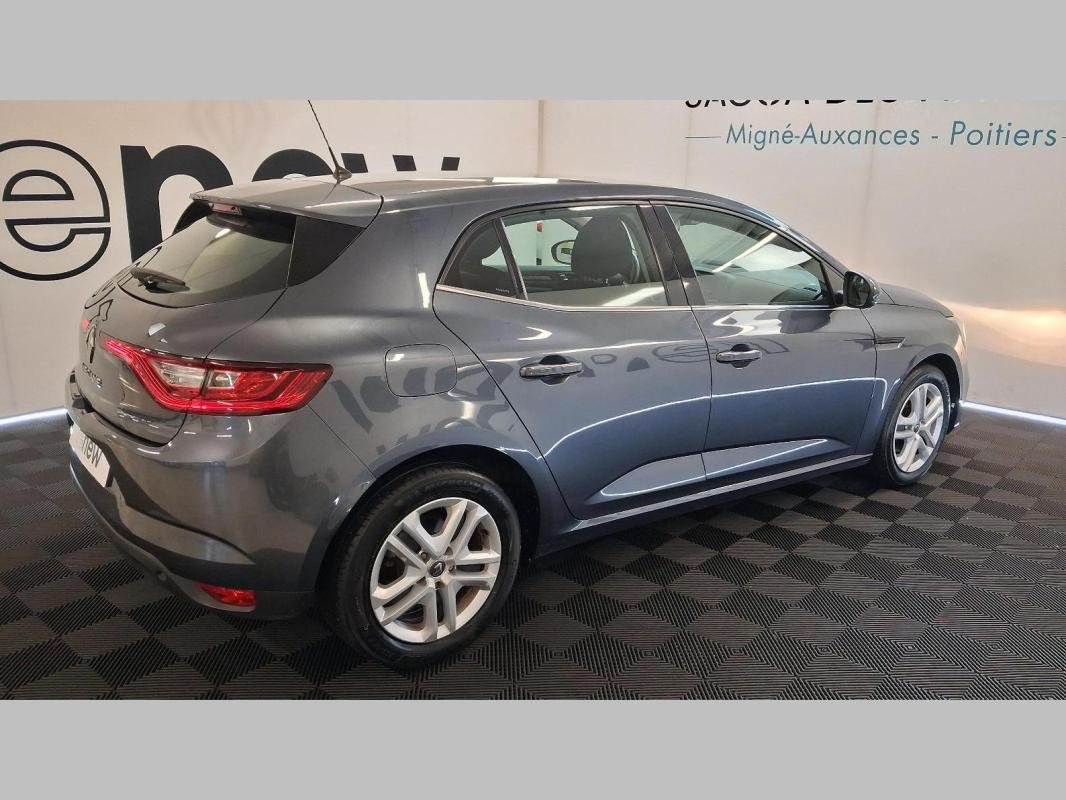 Renault Mégane - Photo 15