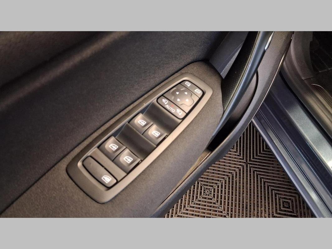Renault Mégane - Photo 5