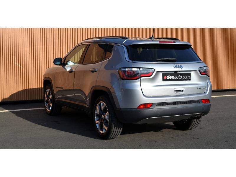 Jeep Compass - Photo 12