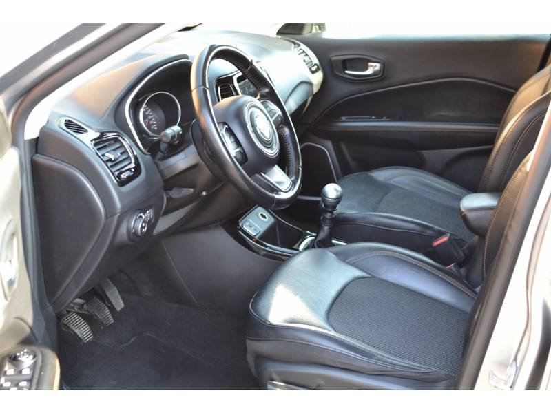 Jeep Compass - Photo 41