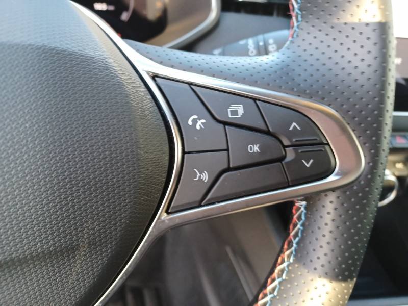 Renault Clio - Photo 21