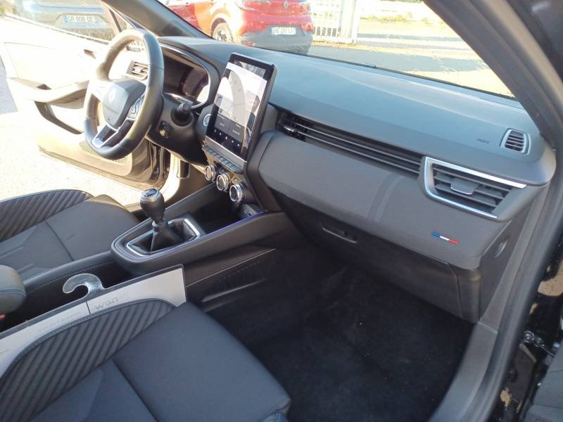 Renault Clio - Photo 32