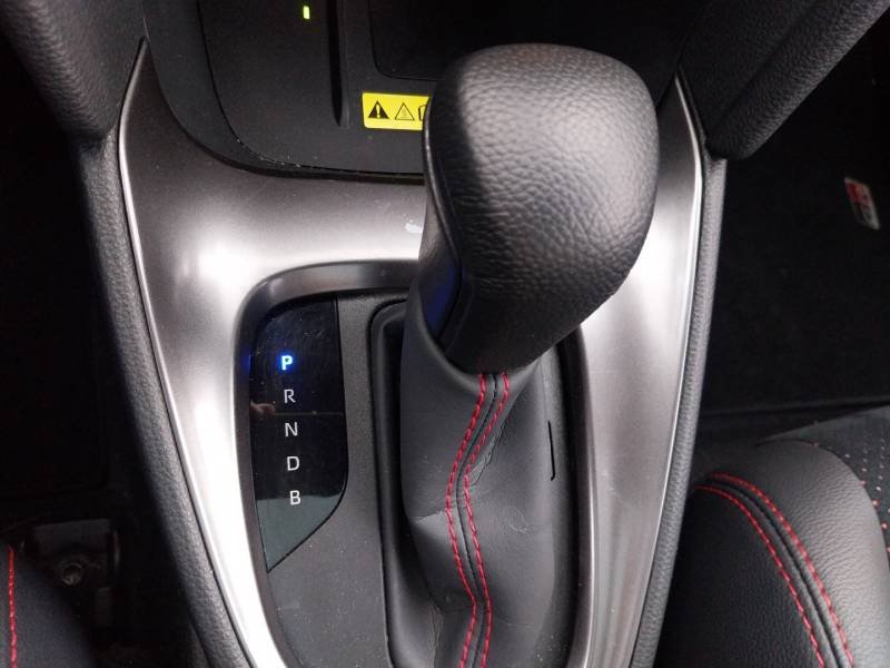 Toyota Yaris - Photo 18