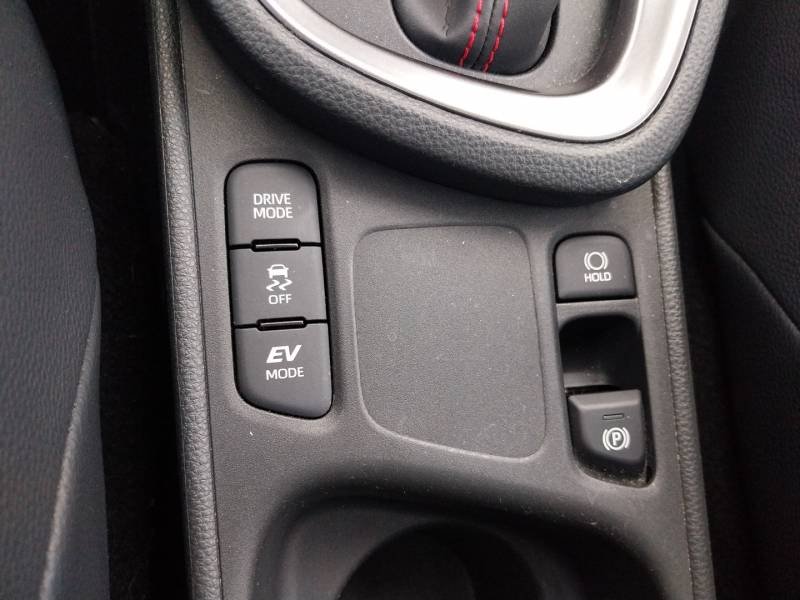 Toyota Yaris - Photo 19