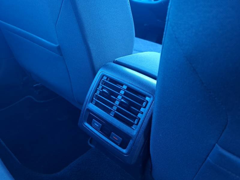 Volkswagen Golf - Photo 25