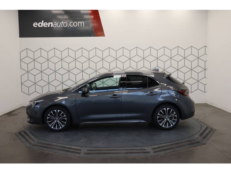 Toyota Corolla - Photo 4