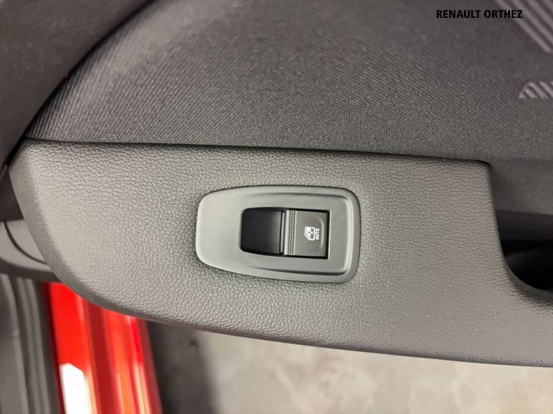 Renault Clio - Photo 14