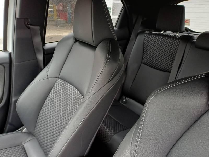 Toyota Yaris - Photo 17