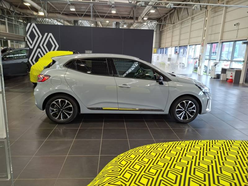 Renault Clio - Photo 6