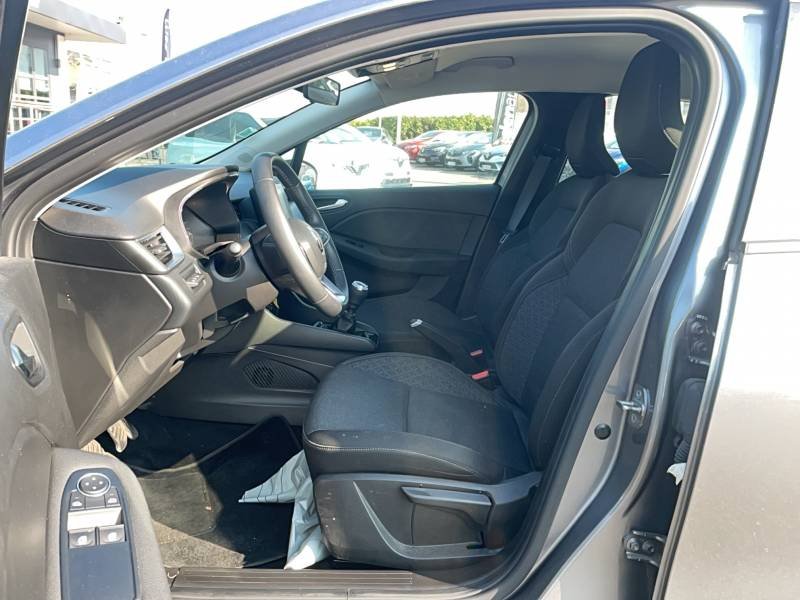 Renault Clio - Photo 15
