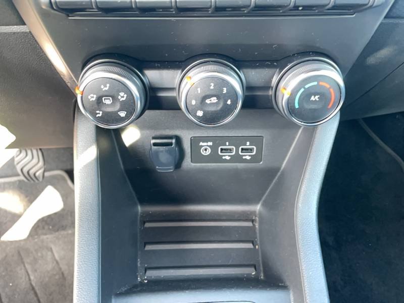 Renault Clio - Photo 16