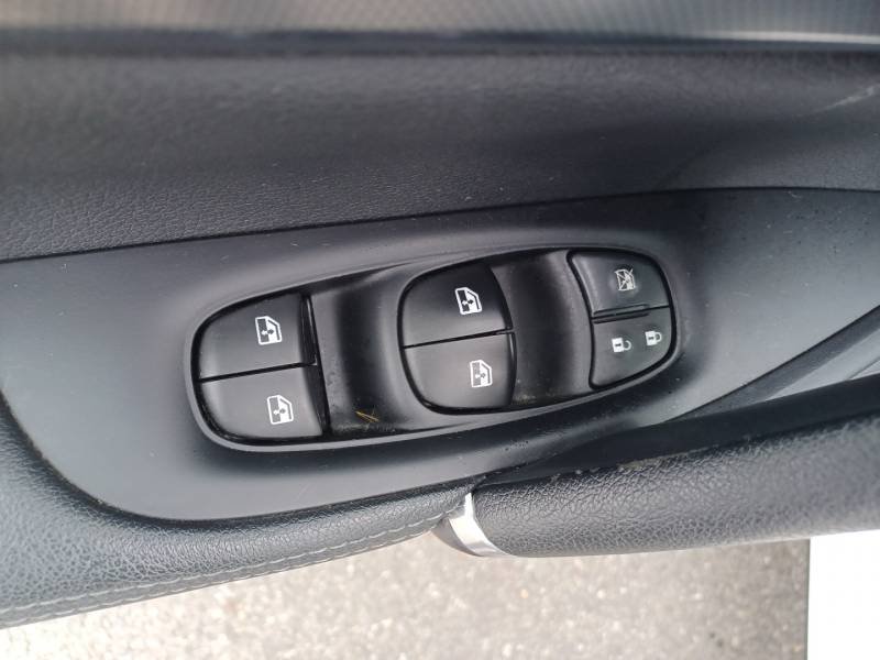 Nissan Qashqai - Photo 35