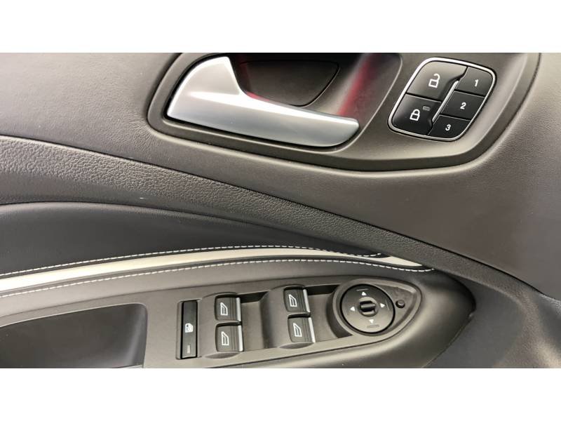 Ford Kuga - Photo 23