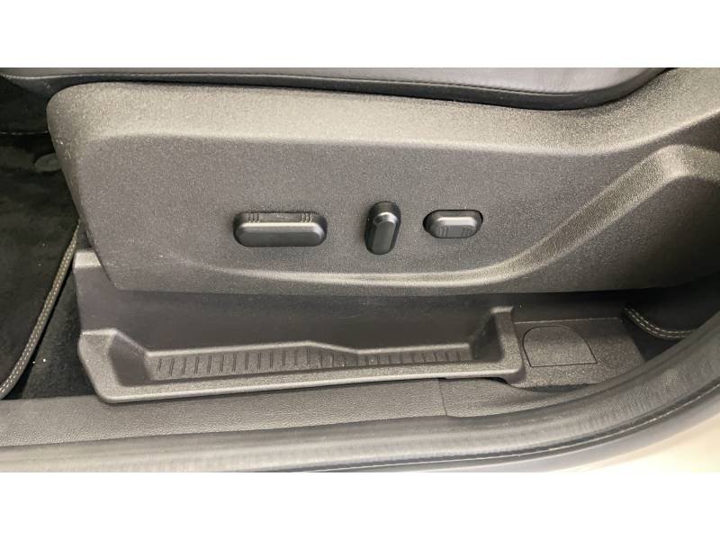 Ford Kuga - Photo 24
