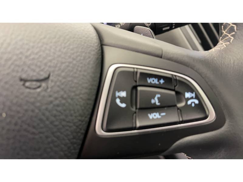 Ford Kuga - Photo 29