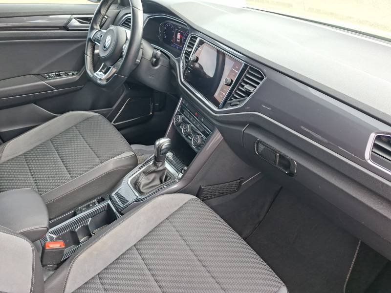 Volkswagen T-Roc - Photo 12