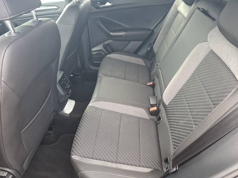 Volkswagen T-Roc - Photo 16
