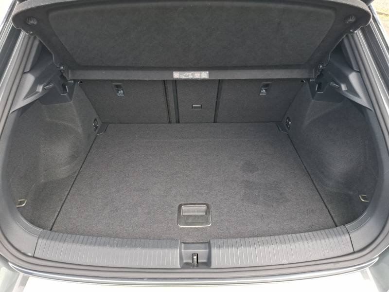 Volkswagen T-Roc - Photo 18